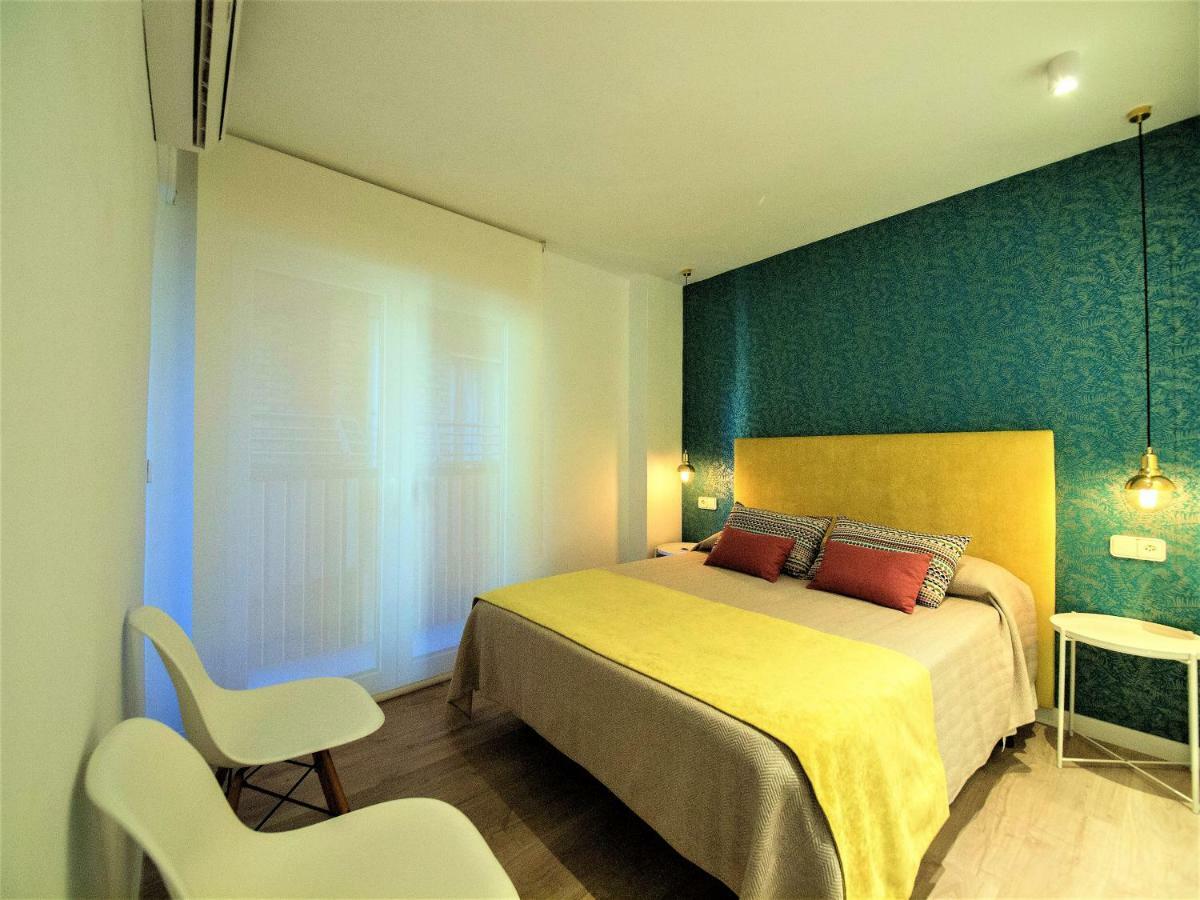 Rambla Suite Estudio Аликанте Екстериор снимка